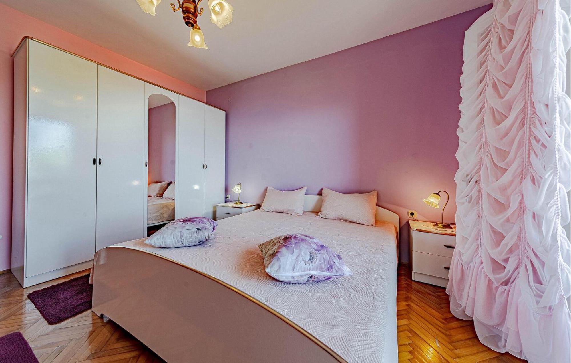Beautiful Home In Prigradica With Jacuzzi Extérieur photo