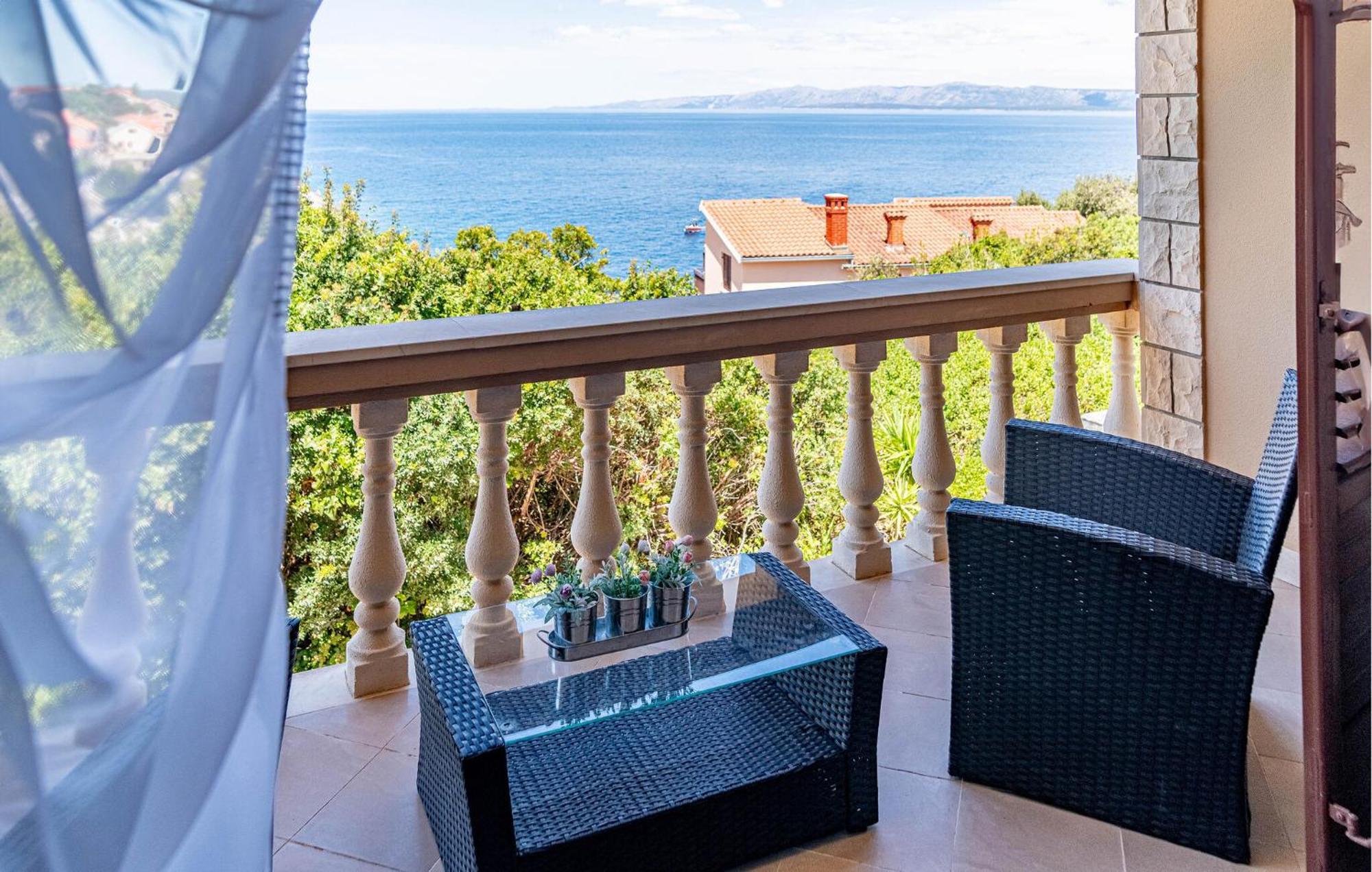 Beautiful Home In Prigradica With Jacuzzi Extérieur photo
